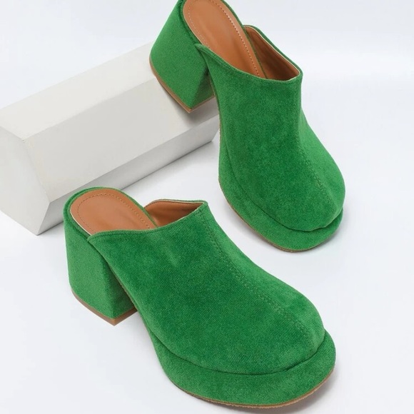 Green Faux Suede Mules Size 9 - Picture 2 of 3